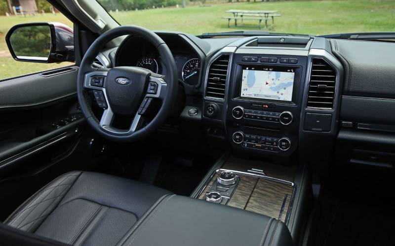 Ford Expedition El >> Comparison - Ford Expedition Platinum 2018 - vs - Seat Arona FR 2018 | SUV Drive Ford Expedition El >> Comparison - Ford Expedition Platinum 2018 - vs - Seat Arona FR 2018 | SUV Drive